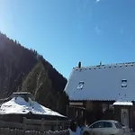 In Nahe Skipisten Einach