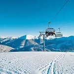 Chalet In Nahe Skipisten