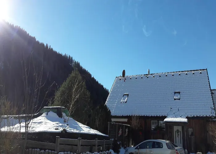 In Nahe Skipisten Einach